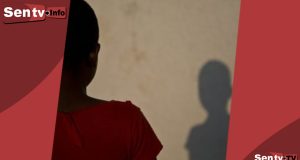 Le garçon de 13 ans déroule le film de son viol par le communicateur traditionel