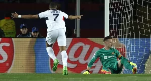 Ligue des champions: le PSG renverse Barcelone et s’offre une demi-finale face à Dortmund