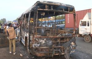 AFTU : Plainte déposée après le saccage de 50 bus en pleine période de grève