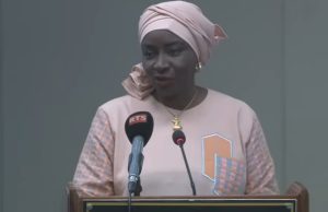 Débats sur les questions sociales et politiques : « Il est temps que les intellectuels de ce pays retrouvent leur courage, parce que c’est une question de courage… » (Aminata Touré)