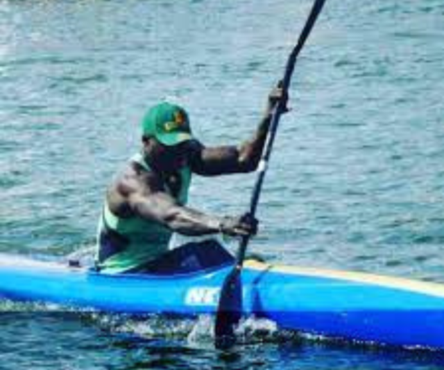 Edmond-Sanka-du-canoe-kayak-.png