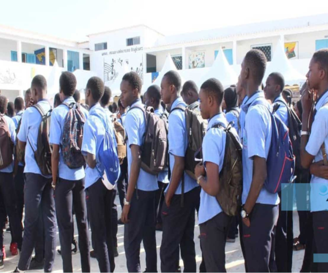 baisse-des-frais-de-scolarite-les-parents-deleves-saluent-la-mesure