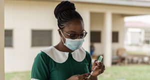 Covid-19 : la vaccination stagne en Afrique (OMS)