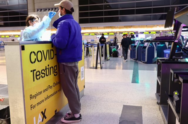 covid-19-les-etats-unis-vont-exiger-un-test-negatif-aux-voyageurs-venant-de-chine