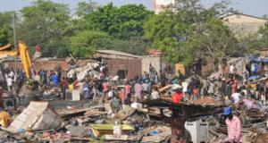 Démantèlement de la cite imbécile : retour sur les ruines du bidonville