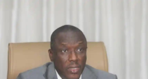 Dr Cheikh Oumar Anne vante les projets du Sénégal