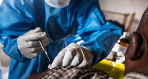 Ebola : 4 pays africains homologuent un vaccin