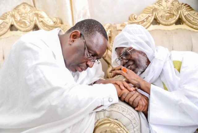 inondations-touba-et-le-pays-ce-que-macky-a-dit-a-serigne-mountakha