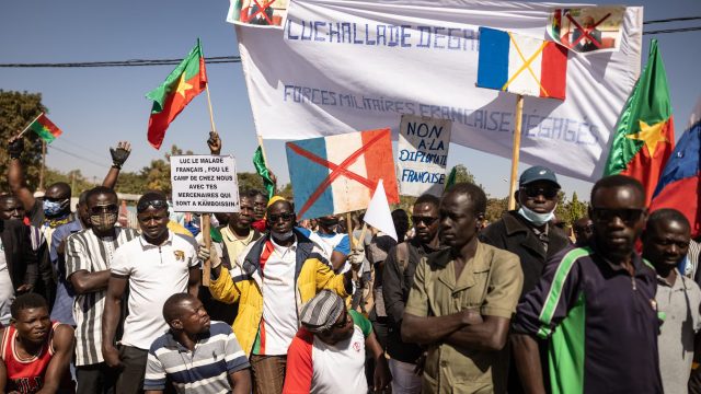la-france-suspend-les-adoptions-au-burkina-faso