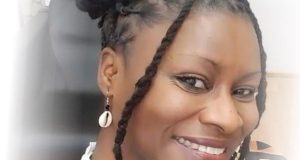 La Star Ma Sane de retour au Sénégal après plusieurs années passées à Paris (France)