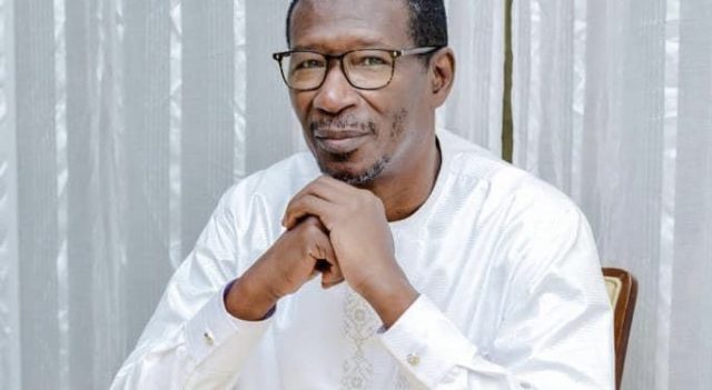 les-enseignants-ne-disparaitront-jamais-par-le-prof-mary-teuw-niane