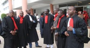Les travailleurs de la justice renouvellent leur mot d’ordre