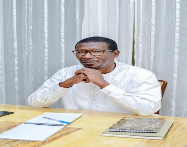 letouffement-economique-de-ziguinchorpar-le-prof-mary-teuw-niane