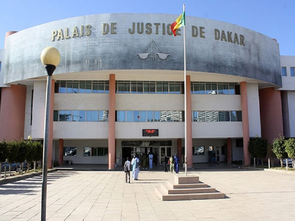 modernisation-de-la-justice-de-ladministration-le-gouvernement-veut-renforcer-ses-piliers