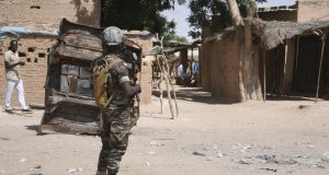 Niger: au moins 60 soldats morts lors d’attaques à l’Ouest, en pleine hausse de l’insécurité