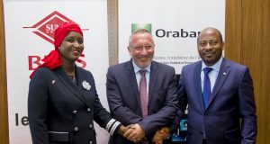 Oragroup annonce avoir arrangé un financement en faveur de Terrou-Bi
