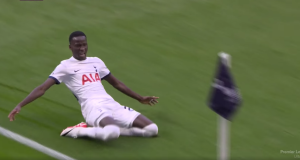 Pape Matar Sarr mène Tottenham à la victoire avec un but somptueux!