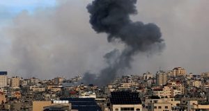 Plus de 600 morts côté israélien, au moins 100 prisonniers aux mains du Hamas