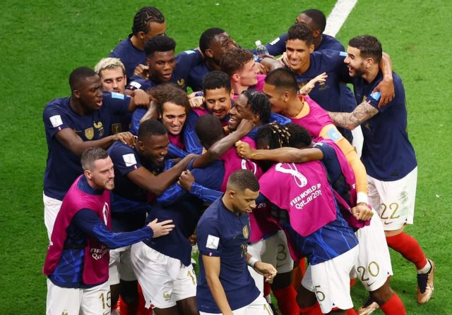 qatar-2022-la-france-ecarte-le-maroc-et-retrouve-largentine-en-finale
