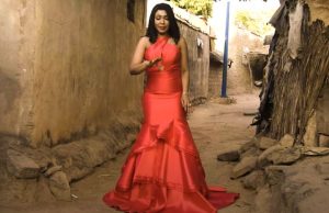 “Recc na”, Viviane dévoile son nouveau clip à couper le souffle