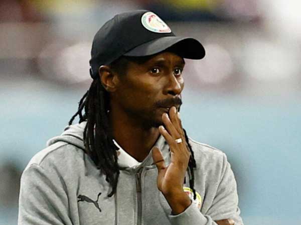 strategie-apres-son-coup-tactique-face-a-lequateur-quest-ce-que-nous-reserve-cisse-face-a-langleterre