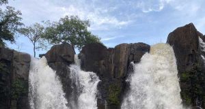 Sur la route de Fongolimbi : A la découverte des cascades de Counsi