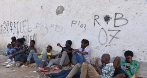 Tunisie : des migrants subsahariens expulsés du centre de Sfax