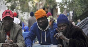 Tunisie: les ONG veulent une enquête sur les attaques des migrants d’Afrique subsaharienne