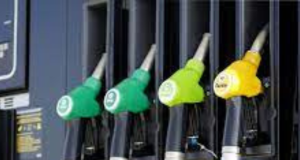Risques de tensions sur Dakar : la vente du carburant en détail et la circulation des deux-roues