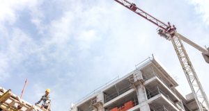 Renforcement des normes de construction : la loi de 2009 abrogée