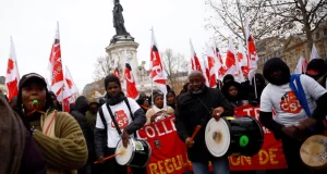 France: ce que contient le projet de la loi immigration adopté au Parlement