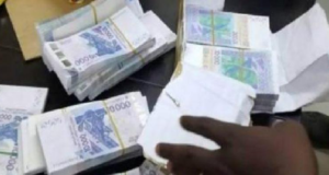Keur Massar: importantes saisie de faux billets, les fossoyeurs mis aux arrêts