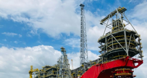 Champ pétrolier de Sangomar : le Groupe Pétrosen annonce l’arrivée sur les eaux sénégalaise du FPSO