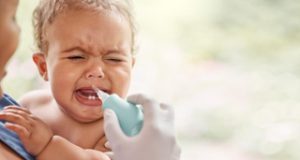 TRIBUNE – Utilisation des vasoconstricteurs en associations avec des antihistaminiques et analgésiques dans la prise en charge du rhume chez l’enfant