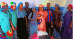 Sédhiou – le premier bébé de l’année de sexe féminin célèbré à Goudomp : la promotrice Mariama Mami Dia exhorte la scolarisation des filles