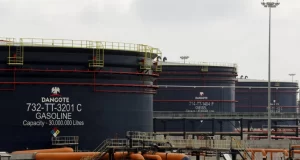 Nigeria: la méga-raffinerie du groupe Dangote a commencé à produire du carburant
