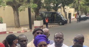 Aminata Touré invalidée affirme: « nous allons nous battre et participer à la campagne électorale pour le départ de ce régime »