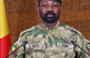 Attaques au Mali: « La situation est maîtrisée », affirme le chef de la junte Assimi Goïta