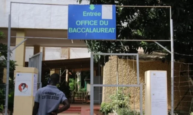 Office-du-bac.webp.webp