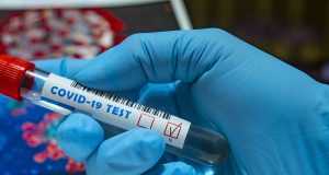 Covid-19 : les contaminations ont augmenté de 52 % en un mois dans le monde, touchant aussi le Sénégal