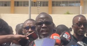 Mandat de dépôt contre Ngagne Demba Touré : la corporation se radicalise et annonce une paralysie totale du secteur