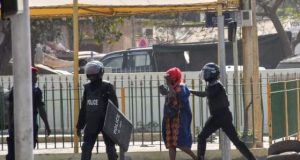 Manifestation pacifique à Colobane : Seneweb annonce l’arrestation d’une de ses journaliste