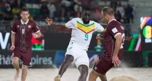 Mondial Beach Soccer : Les Lions coulent et ratent leur entrée face à la Biélorussie (4-6)