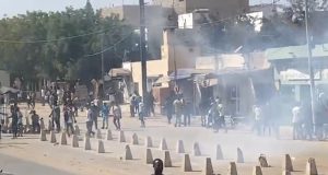 Le sit-in devant les locaux de Walfadjri dispersé à coups de gaz lacrymogènes