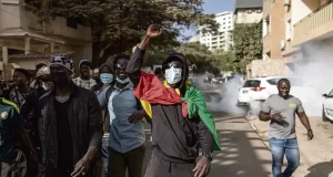 Sénégal : « Ce coup de force s’inscrit dans notre histoire françafricaine »