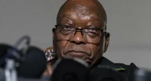 Afrique du Sud: l’ex-président Jacob Zuma exclu des prochaines élections