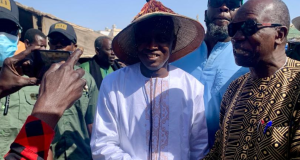SAINT-LOUIS- Aly Ngouille Ndiaye drague les pêcheurs de la Langue de Barbarie
