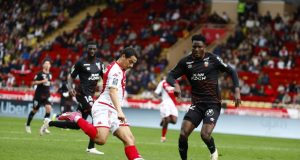 Monaco, accroché sur le fil par Lorient, reste 3e de Ligue 1, Clermont retrouve la victoire