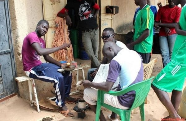 emploi-au-senegal-chomage-670x436-e1489507816631.jpg