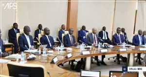 Le gouverneur de la BCEAO salue ”la bonne tenue” du scrutin présidentiel au Sénégal